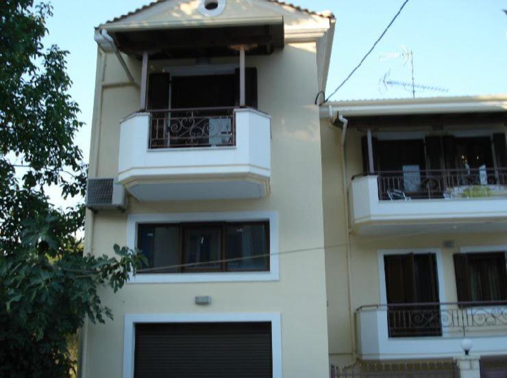 Villa Karolina Tsogkas Sivota  Luaran gambar