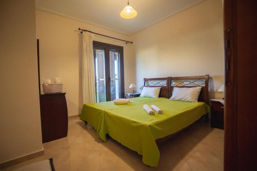 Villa Karolina Tsogkas Sivota  Luaran gambar